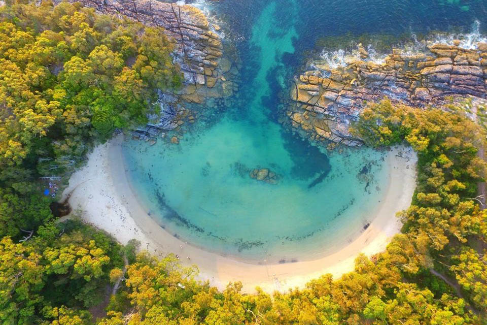 Homeymoon Bay taken from the air